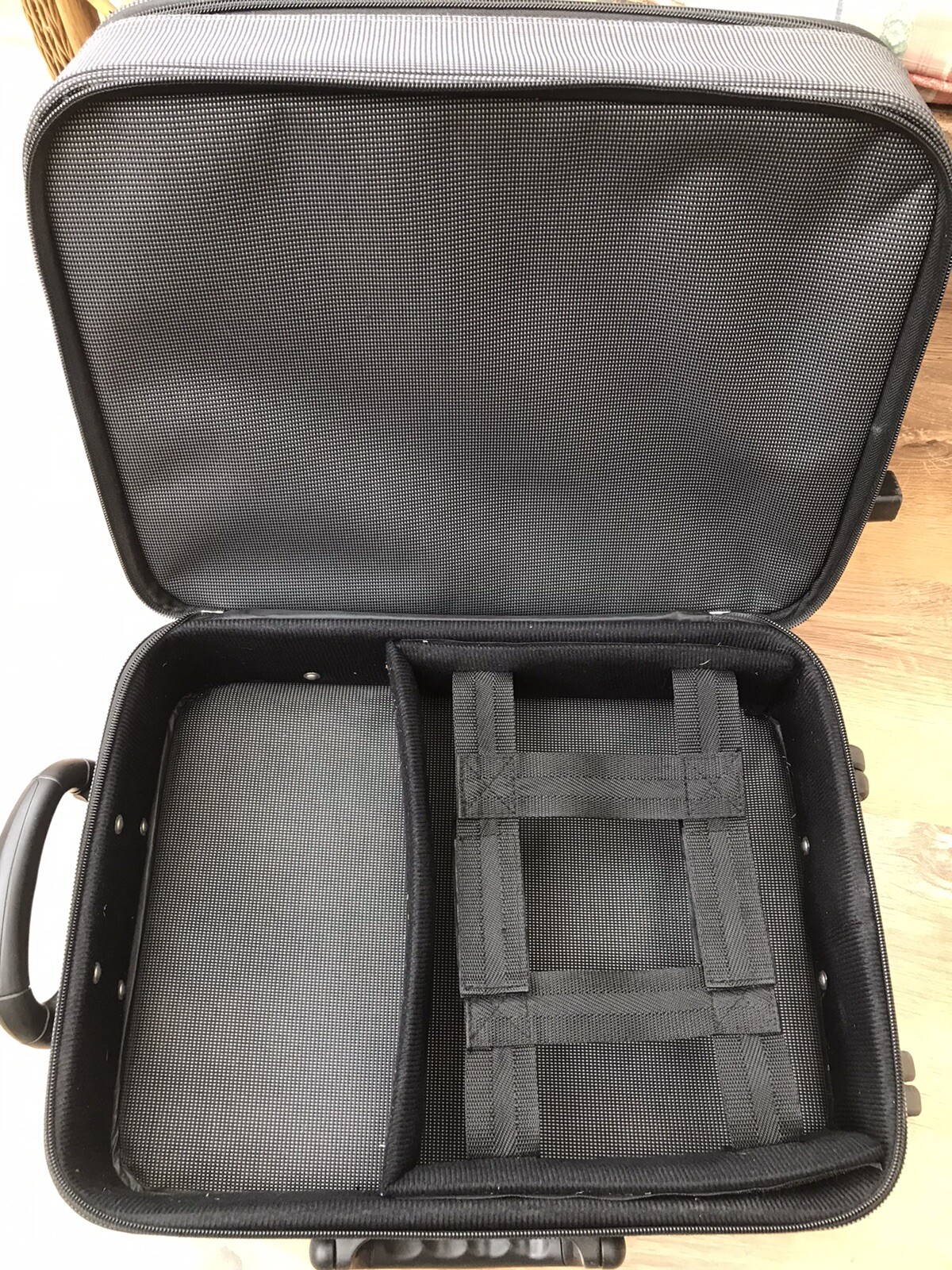 Drakes Pride bowls trolley case (on wheels) eBay