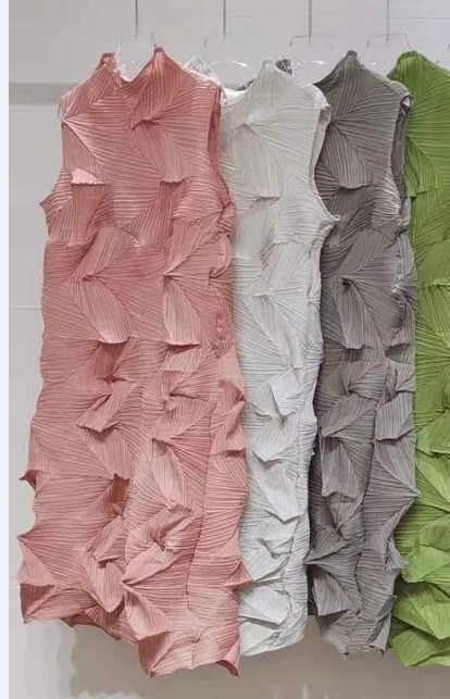 OFF WHITE Abito donna smanicato plissettato elasticizzato medio lungo sciolto moda donna estivo tg