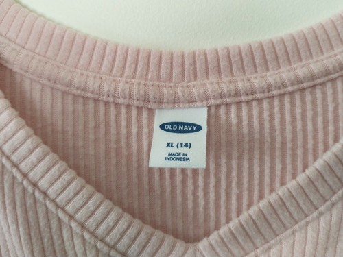 Old Navy Girls Pink Pullover Sweater, Twisted Hem, Size XL / 14 - Picture 4 of 5