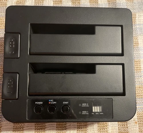 StarTech.com eSATA USB 3.0 Hard Drive Duplicator Dock With UASP SDOCK2U33RE