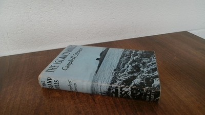 			The Island Hills, Campbell Steven, Hurst and Blackett, 1955, Hard		