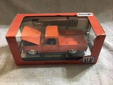 Chevrolet Cheyenne 2022 M2 diecast 1973 camioneta pickup 10 squarebody 1/24 R98