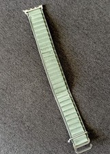 Apple Watch Band Alpine Loop 49mm Ultra - Size Medium - Green