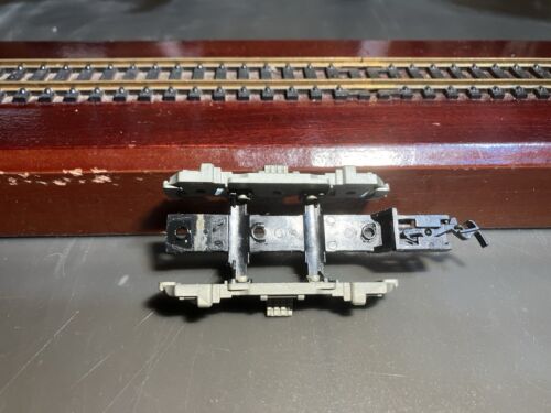 TYCO HO GP20 Truck and Sideframes Thick Axle Santa Fe BN Durango Chattanooga - Picture 4 of 4