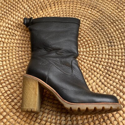UGG Boots Damen schwarz Größe UK 6,5 EU 39 (1003892)
