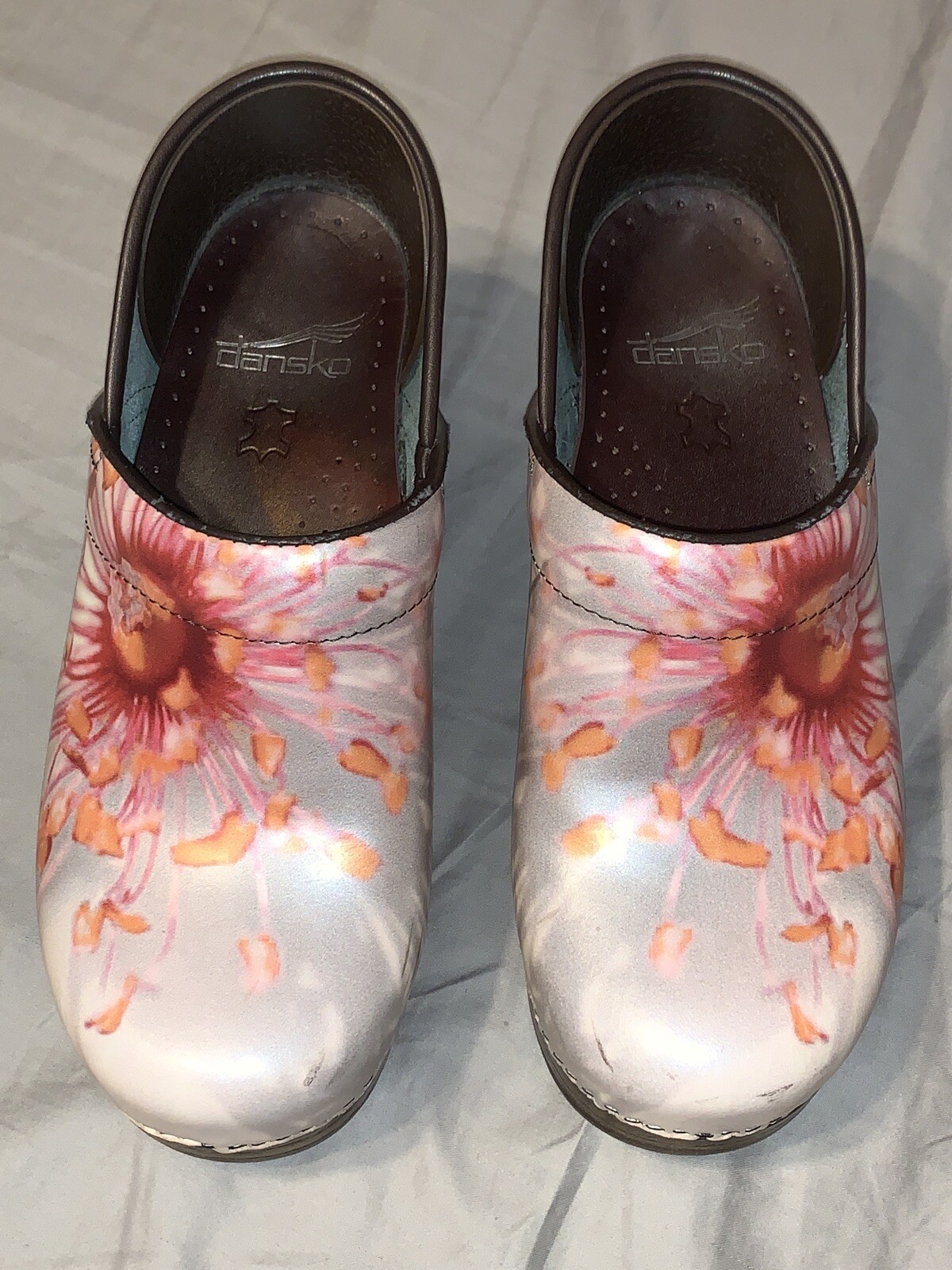 dansko professional grey paisley patent