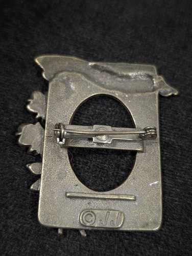 Vintage JJ Jonette Bronze Tone Grandma Rose Flower Picture Frame Brooch Pin - Picture 5 of 9