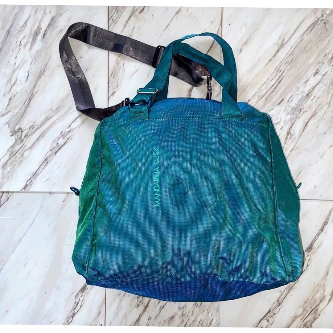 Auth Iridescent 00S Y2K Mandarina Duck Large Capacity Shoulder Bag