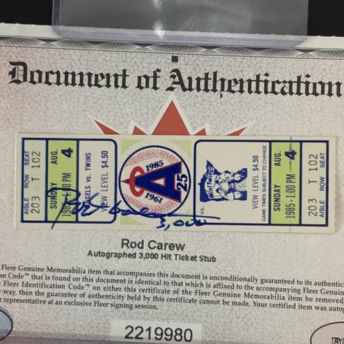 Rod Carew Autographed 3000 Hit Ticket Fleer w/ 3000 Hit Inscription Twins - Picture 2 of 5
