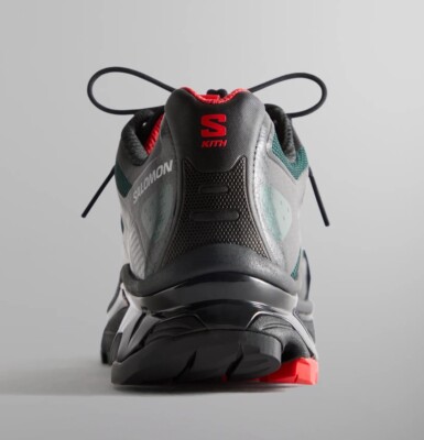 Kith for Salomon “Kithmas Pack” XT-4K BLACK / SCARAB / FIERY RED Men’s Size 11 Kith for Salomon XT-4K BLACK / SCARAB / FIERY RED Men main image 4