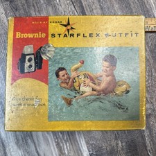 Vintage Kodak Brownie Starflex Outfit Camera with Original Box UNTESTED