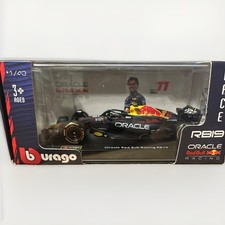 Bburago 1:43 Oracle Red Bull Racing RB19 Sergio Perez Diecast F1 w/Case