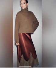 ZARA FW25 WOMAN ZW COLLECTION CONTRAST LACE SATIN SKIRT S BURGUNDY 5344/101 NWT