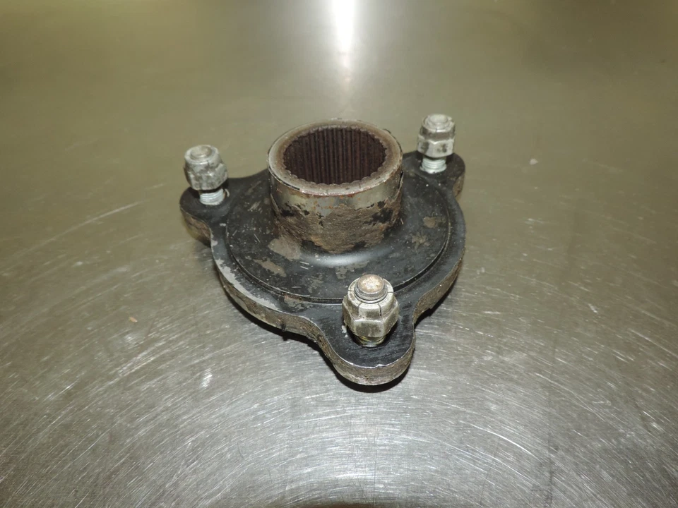 1993 Polaris Trail Boss 350L 4X4 Chain Sprocket Hub Flange Axle Sprocket Hub - Image 2 of 4