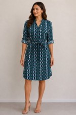 Mlle Gabrielle Womens printed stretch 3/4 roll tab sleeve knee length Dress w ti