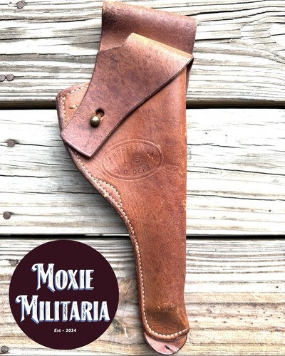 Why a Leather Revolver Holster Is Just Better - SARCO, Inc