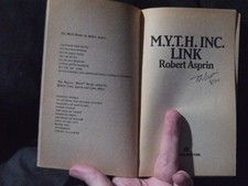 SIGNED Softcover: M.Y.T.H. Inc. Link , by Robert Asprin