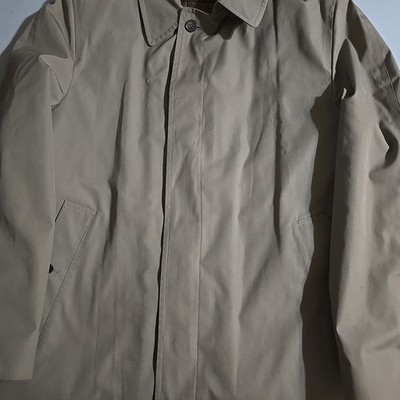 London Fog Maincoats Men's Long Tan Trench Coat Size 44 REG. Removable Liner