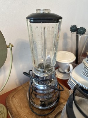 Osterizer Silvercrest SMWC 700 A4 Blender Glass Pitcher Chrome Silver Base