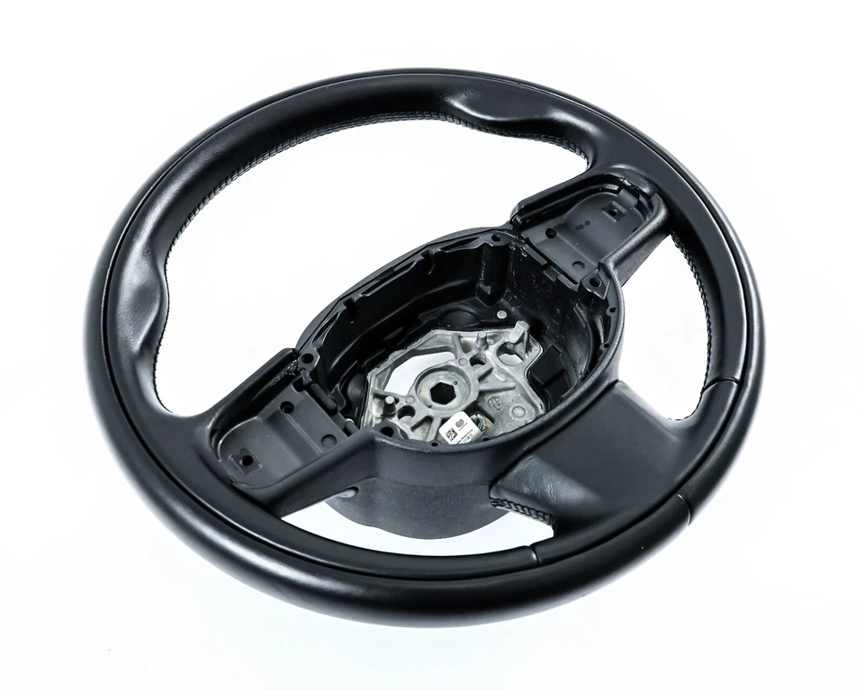 Steering wheel cover with leather for Volvo S60 year 2024 new leather - Image 3 of 4