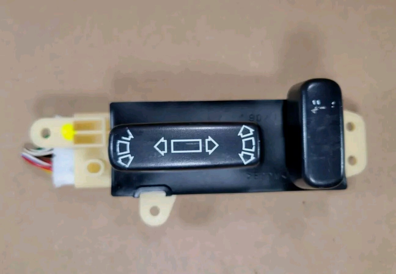 2002 2003 SAAB 9-3 93 Convertible LEFT DRIVER SIDE Seat Power Control Switch OEM