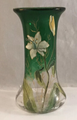 ANTIQUE MONT JOYE VICTORIAN ART GLASS VASE ENAMEL FLOWER DECORATION 