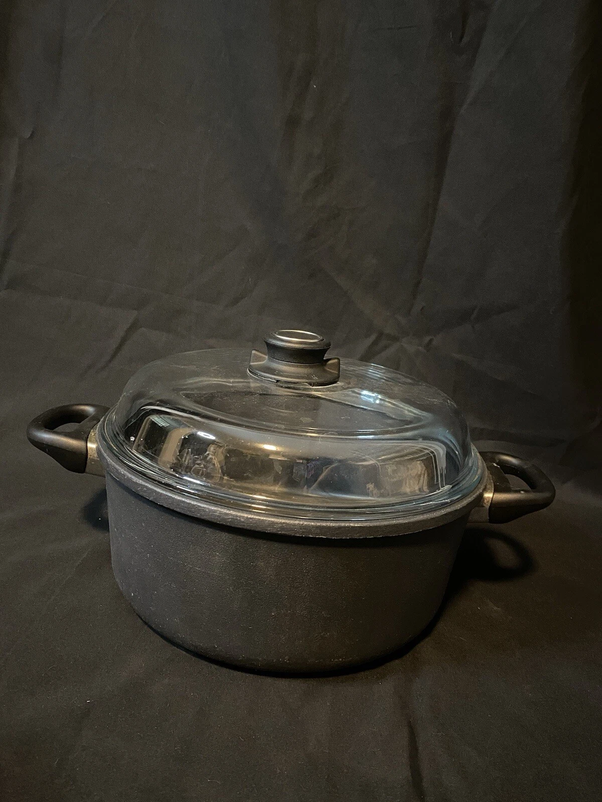 Guss Germany 10" Round Stockpot Cookware soup pot with Pyrex Lid Vintage