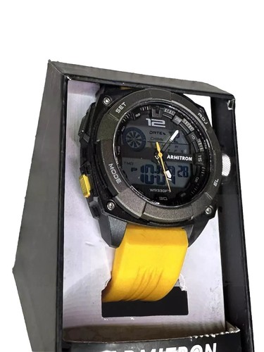Armitron Sport Herrenuhr Japanischer Quarz Wasserdicht, Gelb/Schwarz um 82