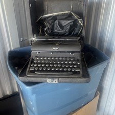 Royal Arrow Portable Typewriter 1940s with Case Vintage Good Condition thumbnail