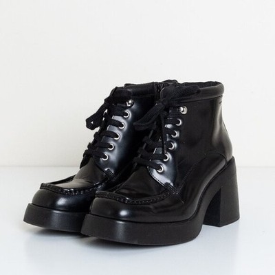 Vagabond Lace Up Boot Black Leather Chunky Heel Ankle Bootie US 8 Retro Preppy