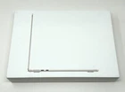 Apple Macbook Air M5 10-Core 13in 1TB SSD 16GB 10-Core 2026 Starlight New Sealed