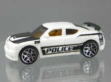 Hot Wheels 2008 Color Shifters Changers 164 White Dodge Charger Srt8 Police Car