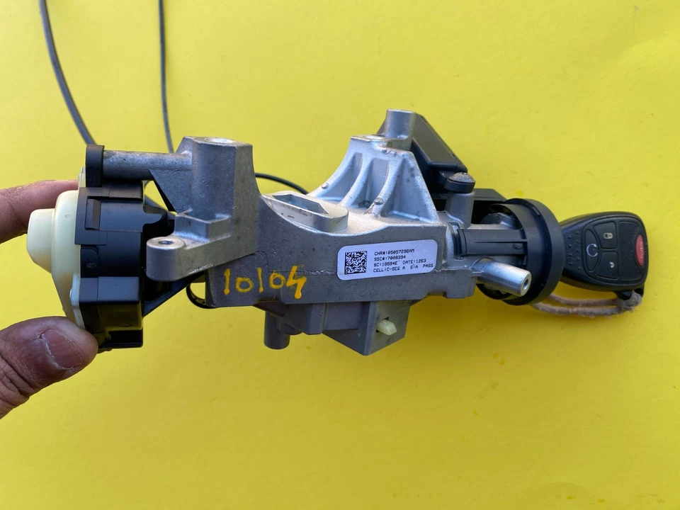 Jeep Patriot 2013-2017 interruptor de encendido bloqueo con llave e inmovilizador OEM 05057296AM Foto 2 de 4