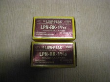 LOT OF 20 NEW IN BOX Bussmann LPN-RK-1 6/10 Amp Fuse Low-Peak 250V dual element