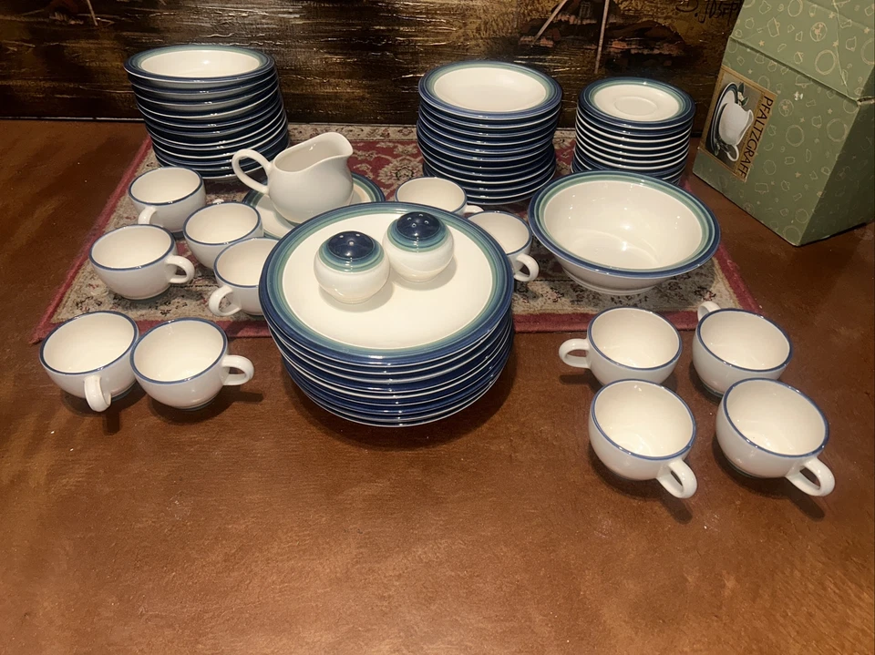 Pfaltzgraff Ocean Breeze Juego de 63 = 10/5 platos, tazón, taza y platillo + extras Foto 2 de 4