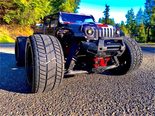 Custom Skull Theme Front Bumper Plate compatible with Traxxas X-MAXX XMAXX - Picture 4 of 10
