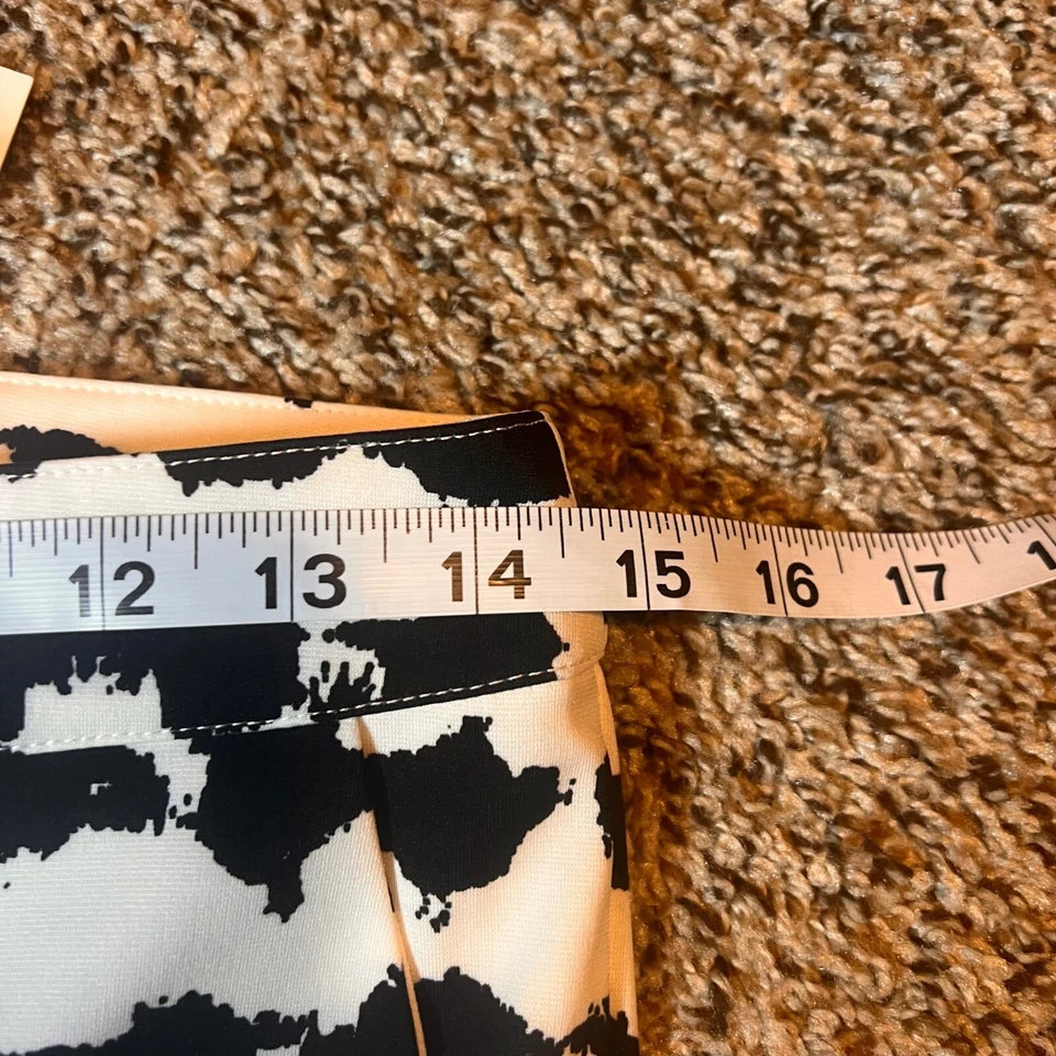 Pantalones Cortos Lucy Paris Estampado Abstracto Carrera Informal Negro Blanco Talla M Foto 3 de 4