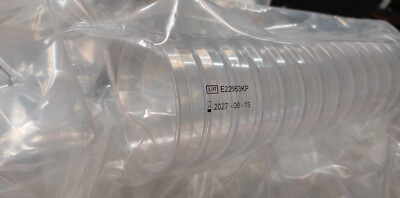 (360 Pcs) Greiner Bio-One 664161 Polystyrene Petri Dish, 6 Vents, Sterile, Clear