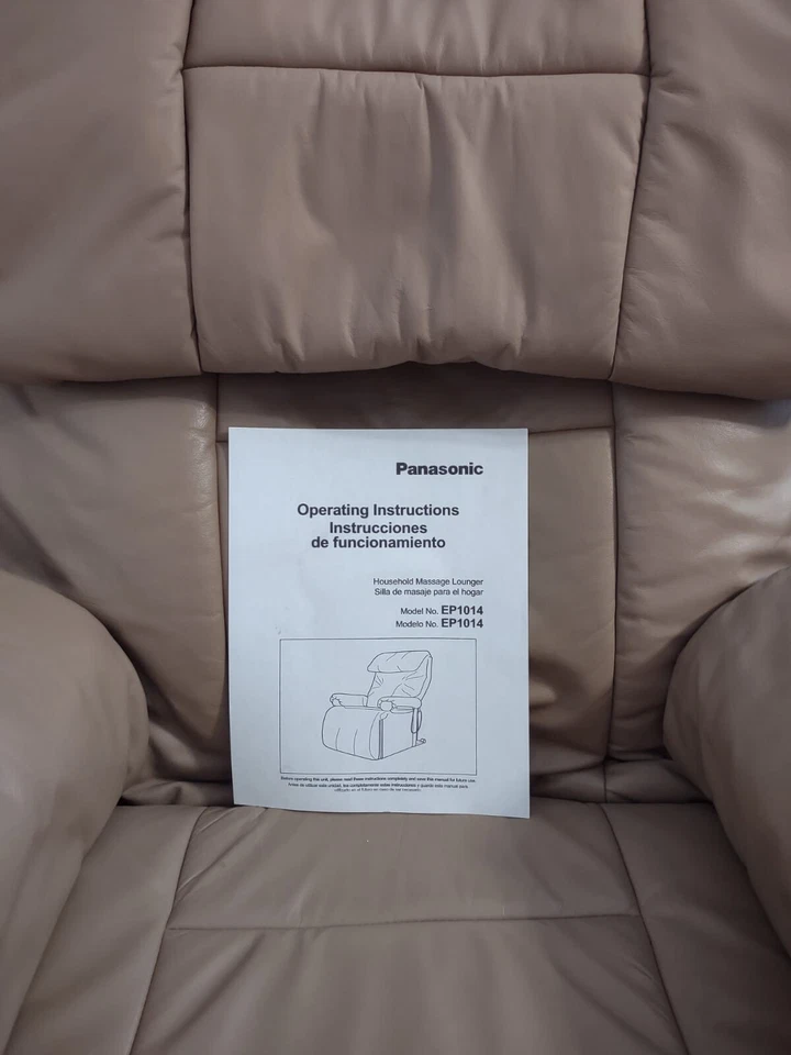 Silla de masaje panasonic y masajeador de pantorrillas. El ancho de la silla es de 34 pulgadas. Foto 3 de 4