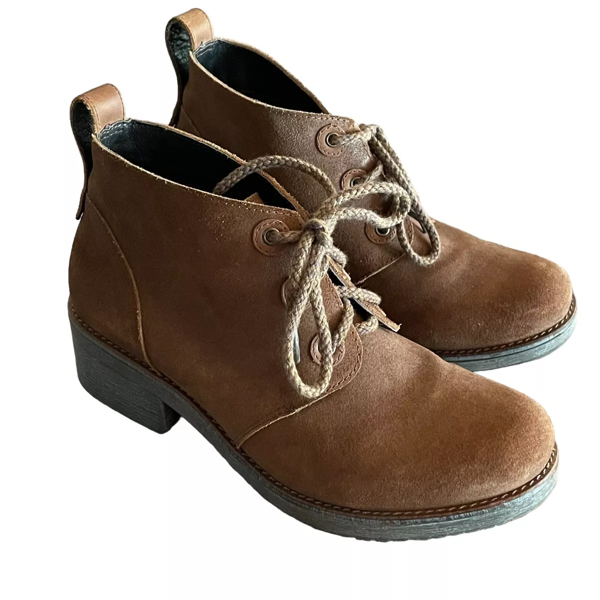 Best women's top chukka boots