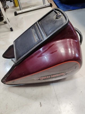 réservoir harley davidson FLT FLHT FLHS - Photo 1/3
