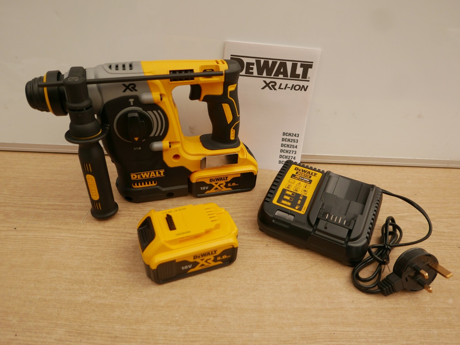 DeWALT 18v DCH273P2 brushless sds plus impact hammer drill 2 x 5 ah + std case - Image 5