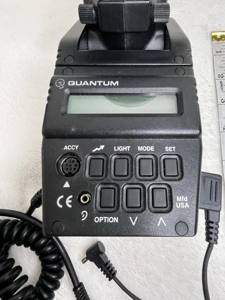 Flash automático eléctrico Quantum QFlash modelo T2 **NO PROBADO** Foto 3 de 4