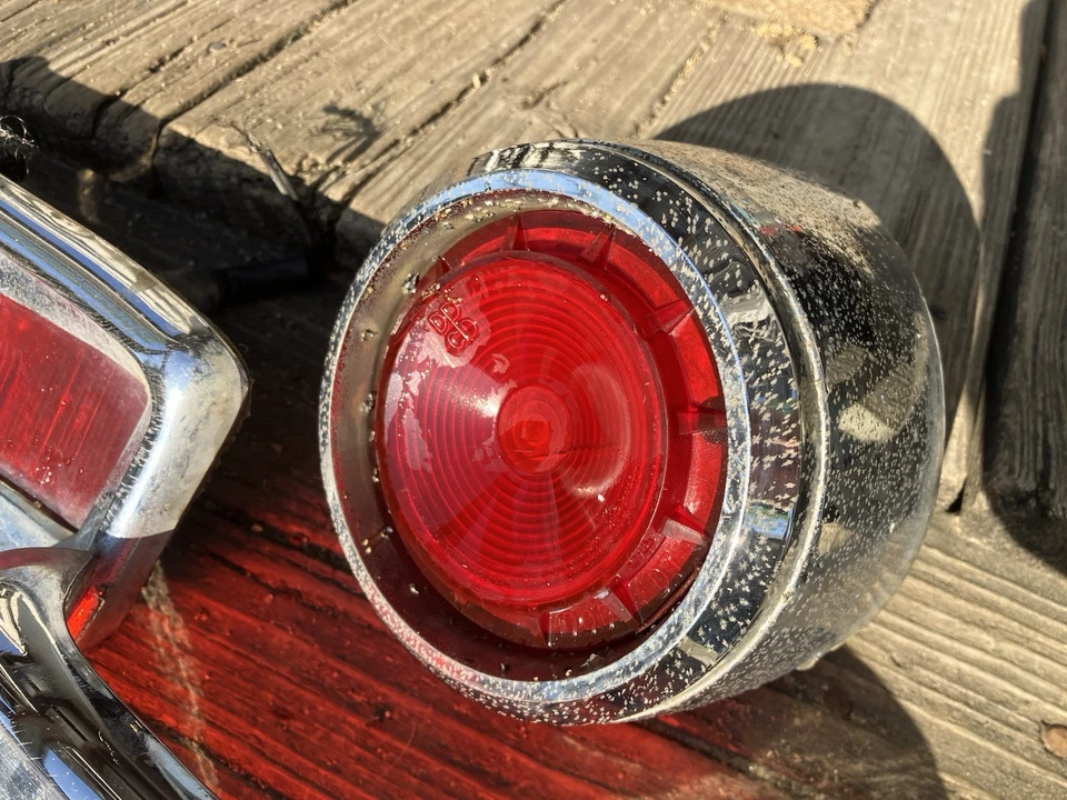 Dodge Phoenix 1961 luz trasera lente lámpara conjunto carcasa marcadores laterales surtido Foto 3 de 4