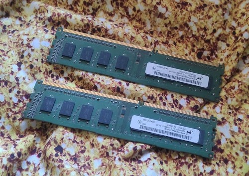 2 Micron 4GB DDR3 RAM-Module Modell: MT16JTF51264AZ-1G6M1 Gebraucht