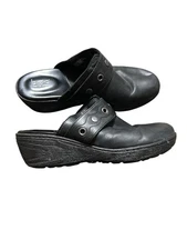 B.O.C Pontine Clogs Studs Black Leather Size 10 Womens Born Slip On Comfort