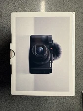 Canon PowerShot V1 22.3MP 4K Digital Camera 3.1x Lens NEW