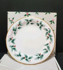 (4) Mikasa Bone China Ribbon Holly Dinner Plates 10 3/4" NEW CHRISTMAS Holiday