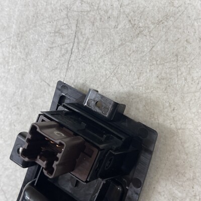 Interrupteur De Siège Chauffant Subaru Legacy 2010-2014 - Pièce D'occasion OEM, Garantie 60 Jours