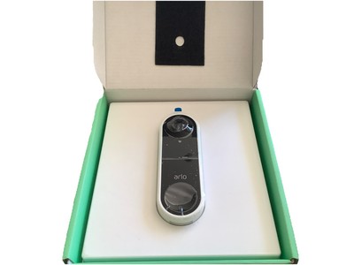 Arlo Türklingel mit Video-/Kamerarecorder mit Anleitung innen!